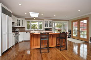 Kitchen - Country homes for sale and luxury real estate including horse farms and property in the Caledon and King City areas near Toronto